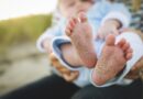 Πότε αποφασίσαμε ότι οι γονείς πρέπει να τα κάνουν όλα σωστά;